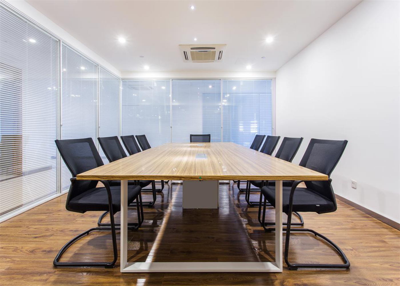 雷蒂斯會(huì)議桌A24,上海會(huì)議桌,【尺寸 價(jià)格 圖片 品牌】 雷蒂斯會(huì)議桌A24,上海會(huì)議桌,【尺寸 價(jià)格 圖片 品牌】