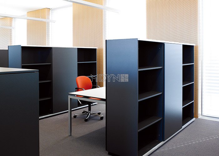 常見(jiàn)實(shí)木辦公家具有哪些款型？